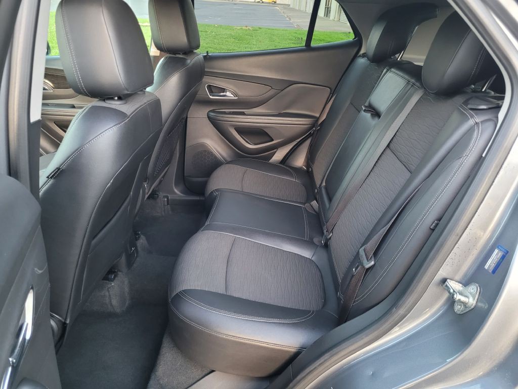 2015 Buick Enclave Image 11