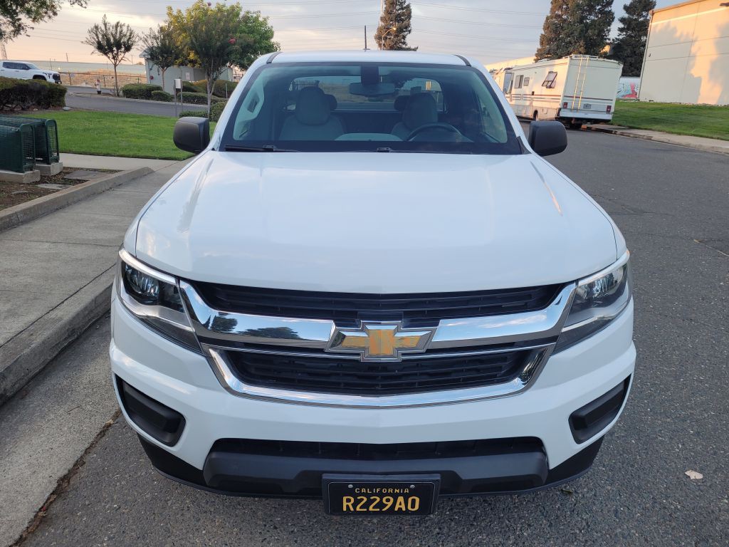 2016 Chevrolet Colorado Image 2