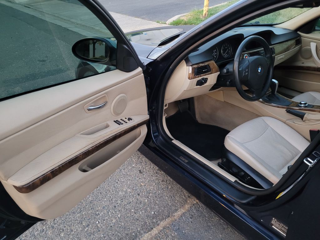 2008 BMW 3 Series Image 9