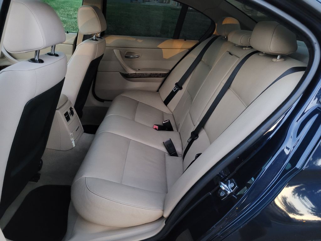 2008 BMW 3 Series Image 11