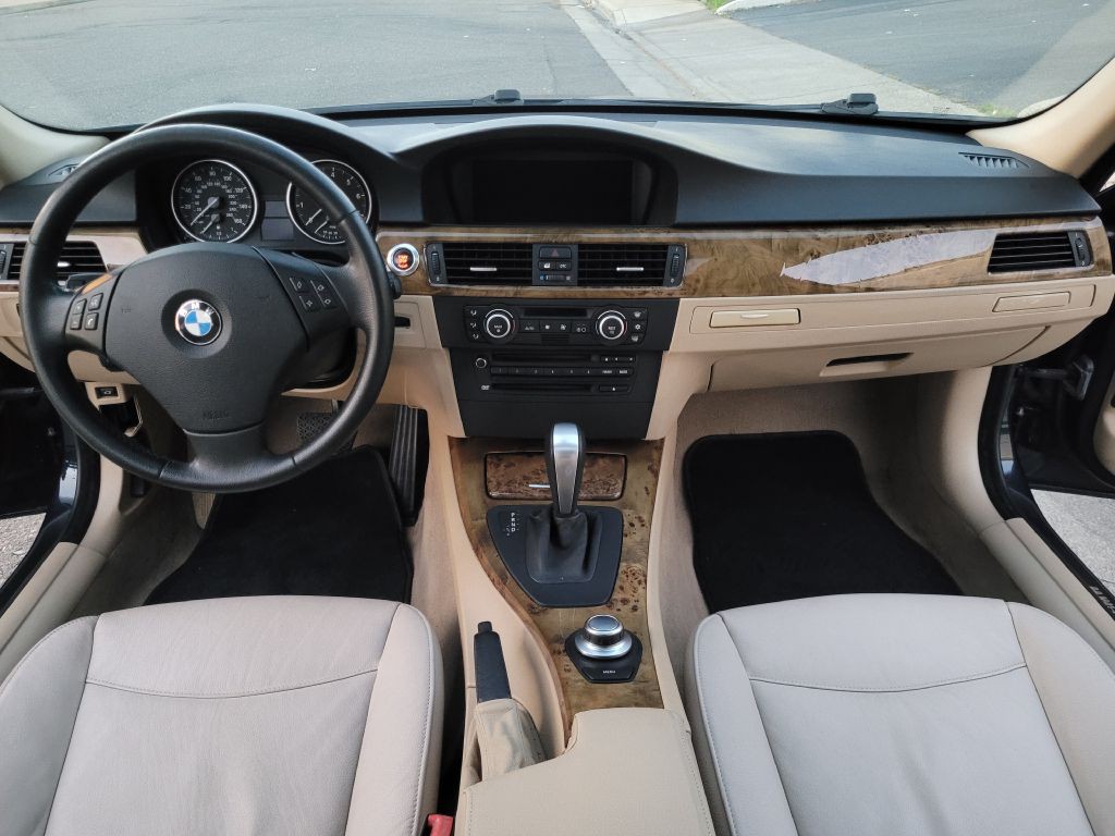 2008 BMW 3 Series Image 12