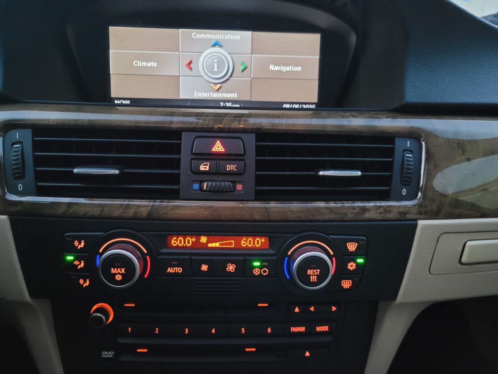 2008 BMW 3 Series Image 17