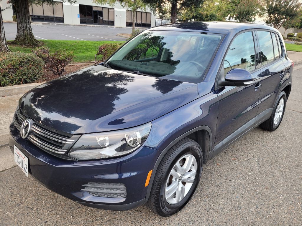 2013 Volkswagen Tiguan Image 1