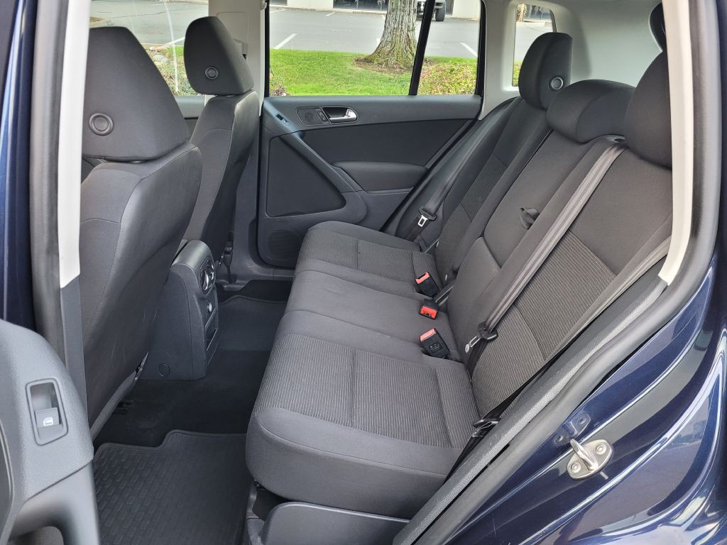 2013 Volkswagen Tiguan Image 11