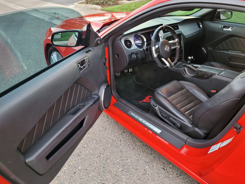2014 Ford Mustang Image 9