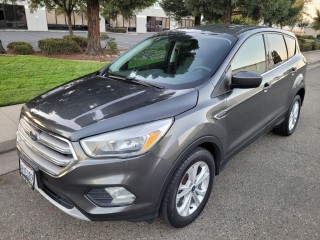Image for 2017 Ford Escape SE ID: 7078627