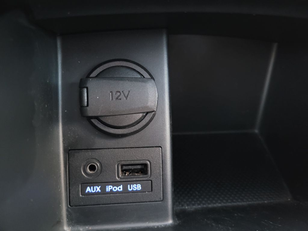 2011 Hyundai Elantra Image 19