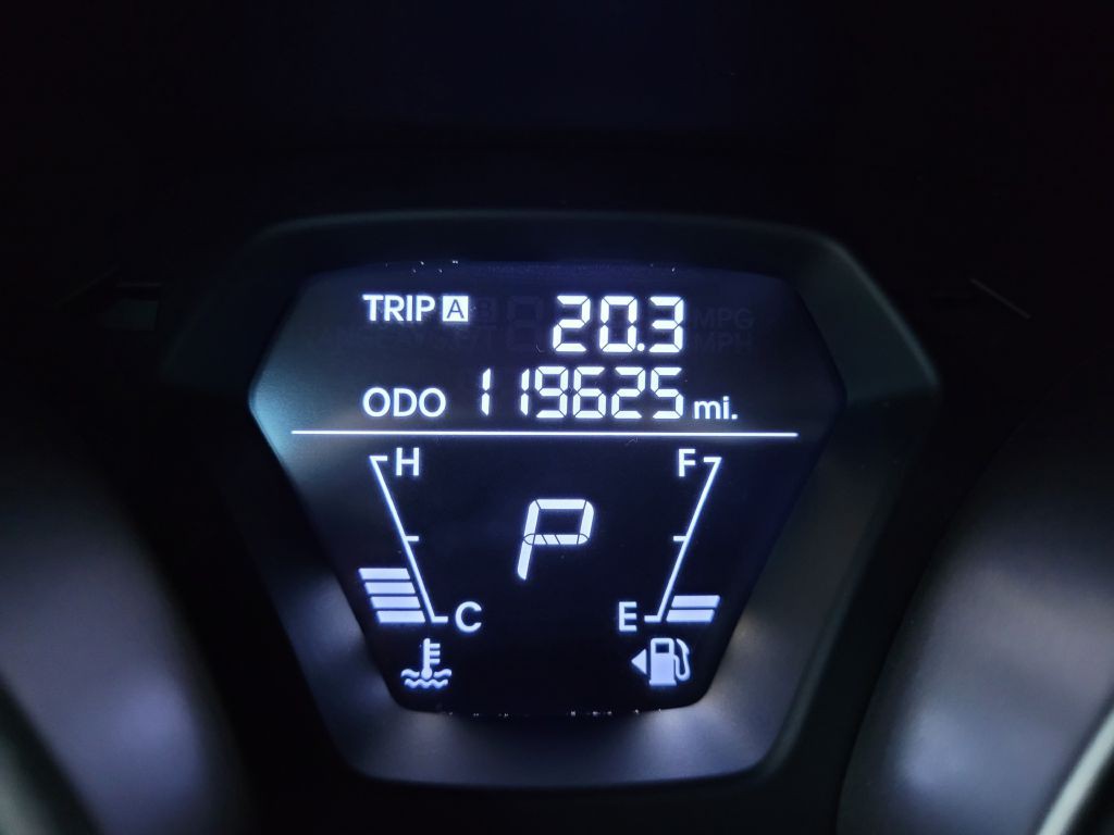 2011 Hyundai Elantra Image 22