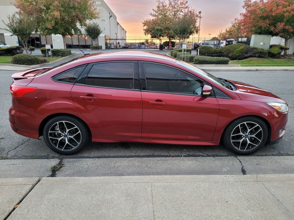 2016 Ford Focus Image 4