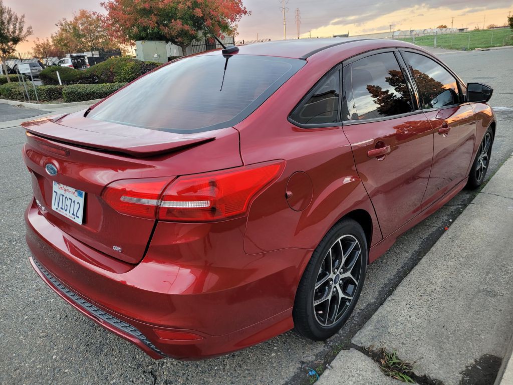 2016 Ford Focus Image 5