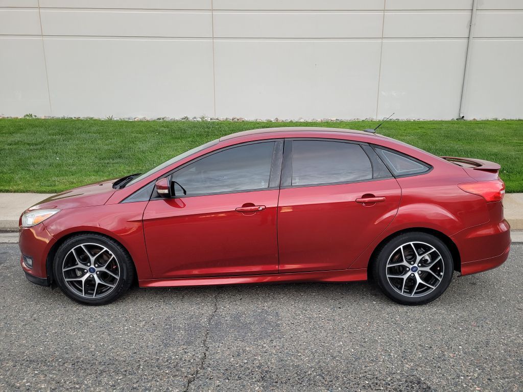 2016 Ford Focus Image 8