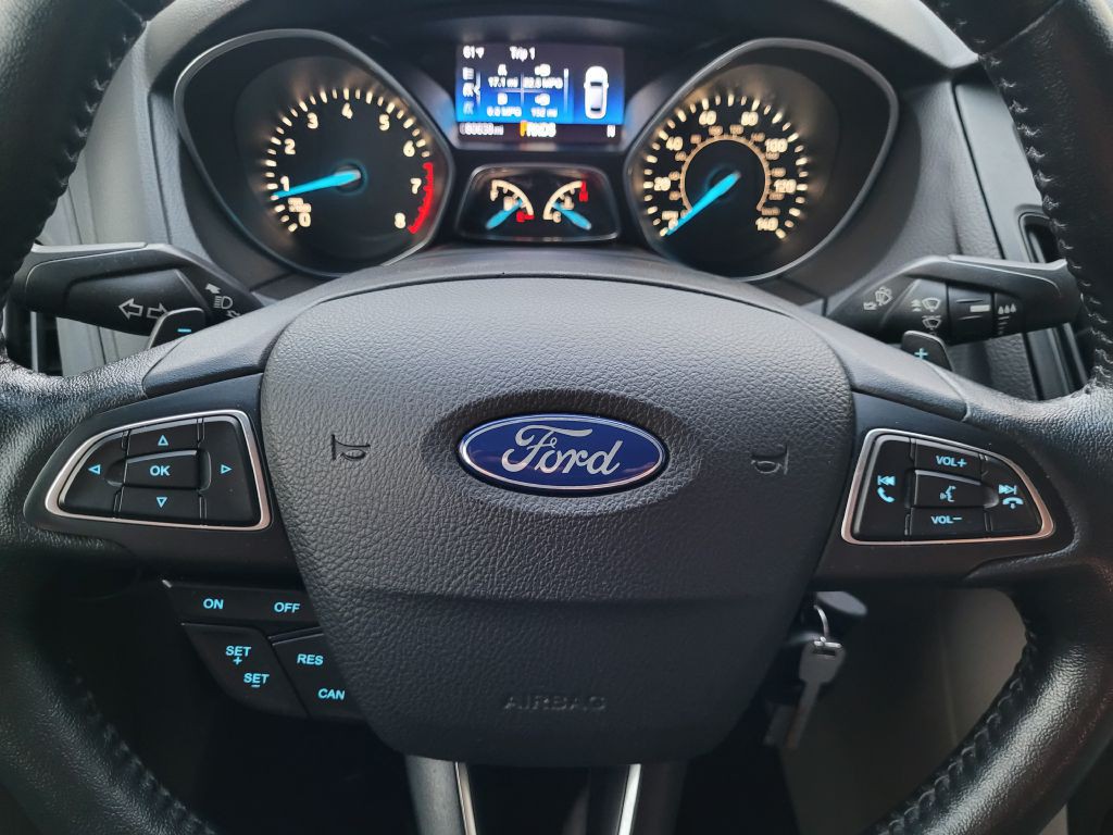 2016 Ford Focus Image 20