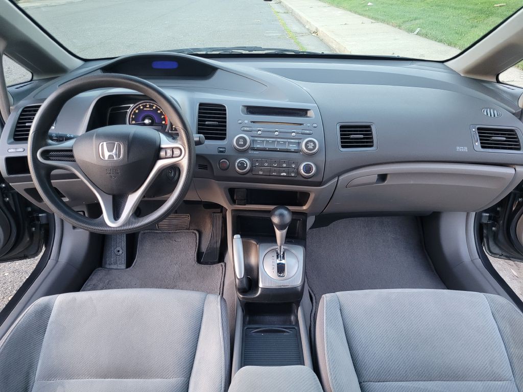 2010 Honda Civic Image 12