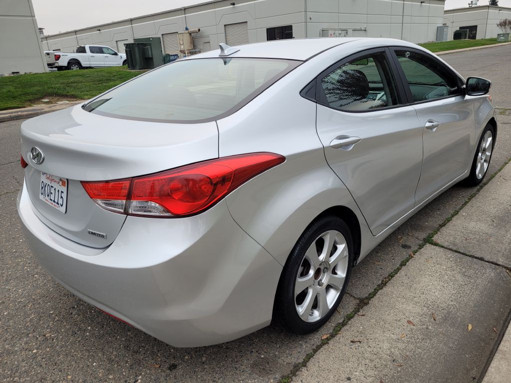 2012 Hyundai Elantra Image 5