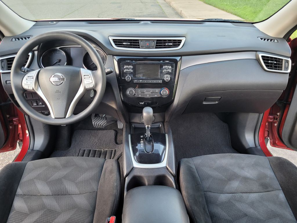 2016 Nissan Rogue Image 12