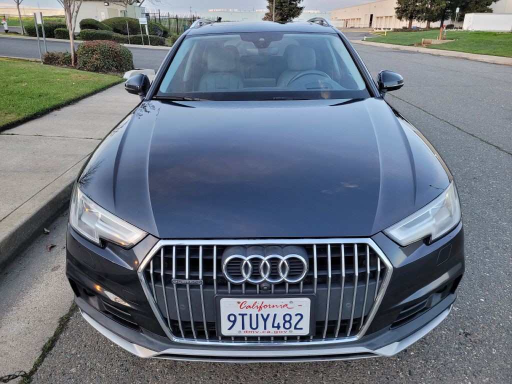 2017 Audi A4 Image 2