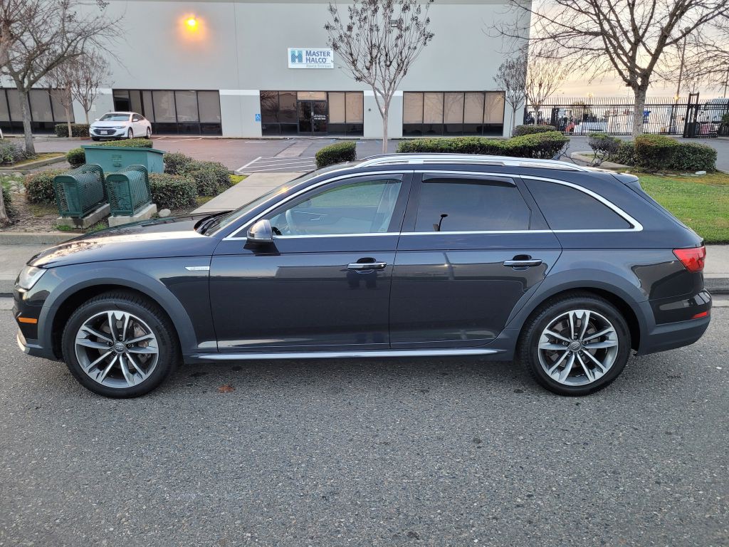 2017 Audi A4 Image 8