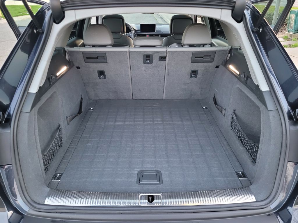 2017 Audi A4 Image 13