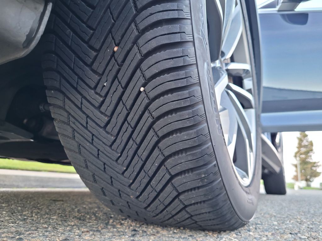 2017 Audi A4 Image 17