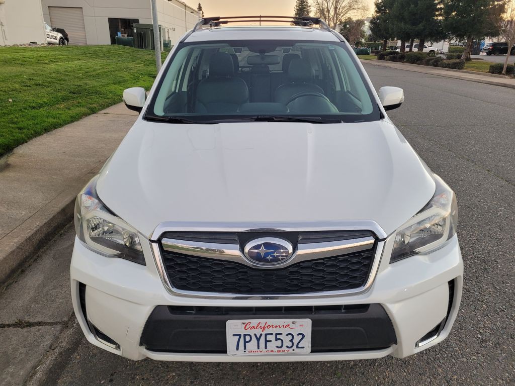 2014 Subaru Forester Image 2