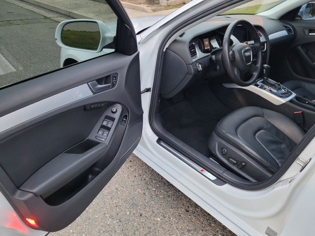 2012 Audi A4 Image 9