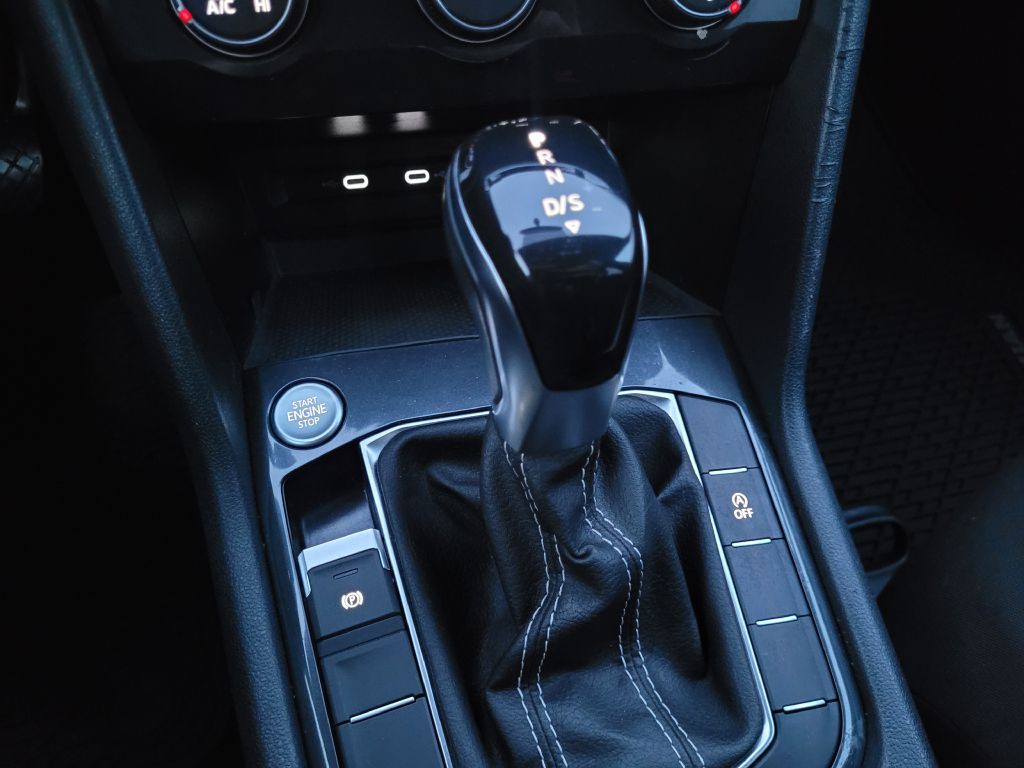 2022 Volkswagen Tiguan Image 22