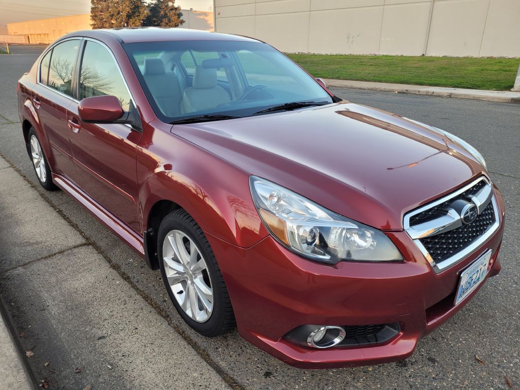 2013 Subaru Legacy Image 3