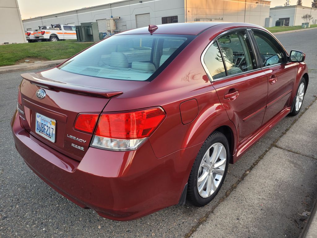 2013 Subaru Legacy Image 5
