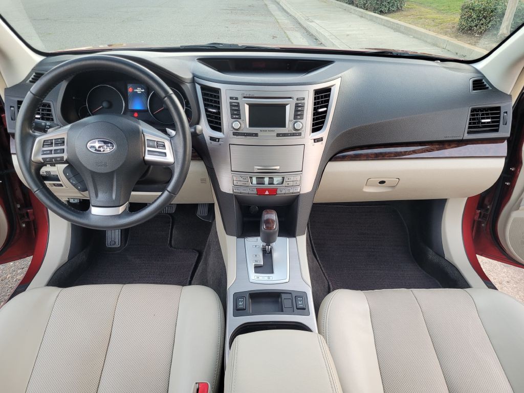 2013 Subaru Legacy Image 12