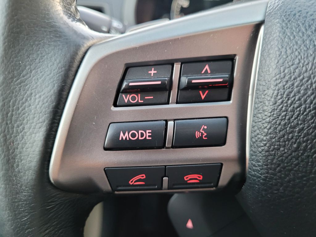 2013 Subaru Legacy Image 21