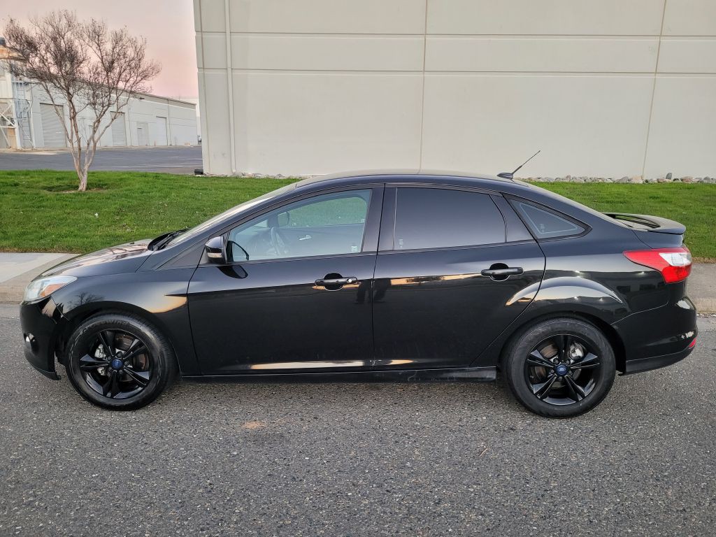 2014 Ford Focus Image 8