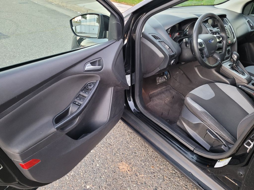 2014 Ford Focus Image 9