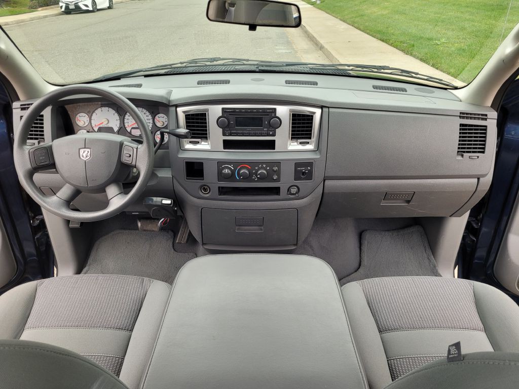 2007 Dodge Ram 1500 Image 12
