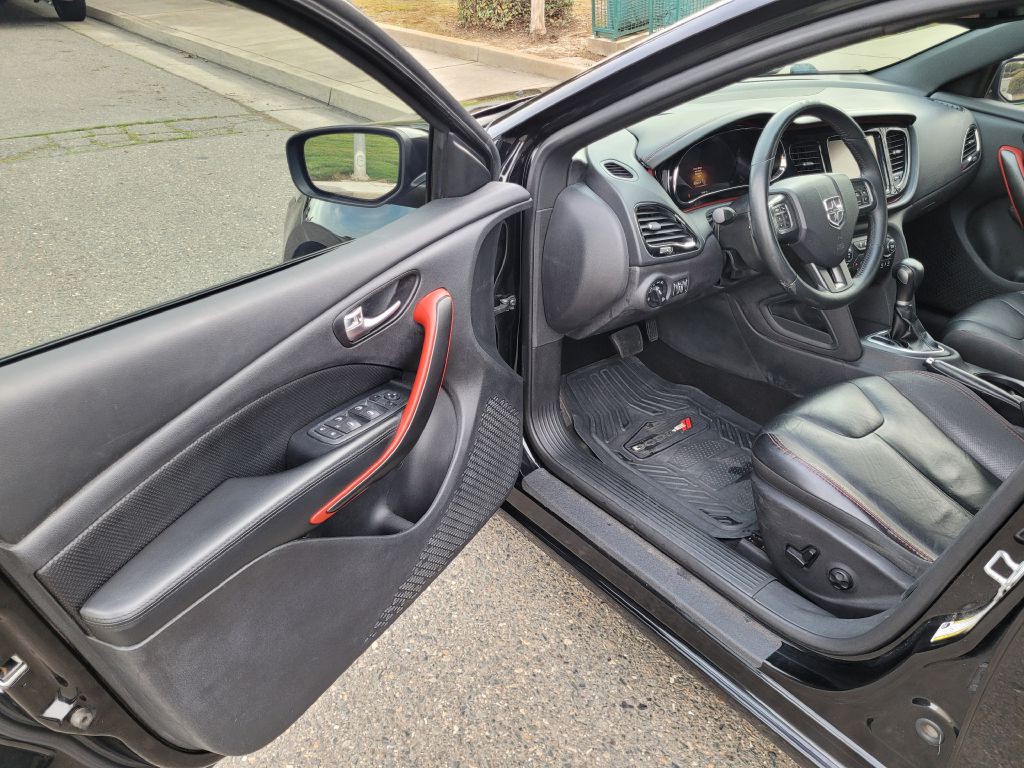 2015 Dodge Dart Image 9