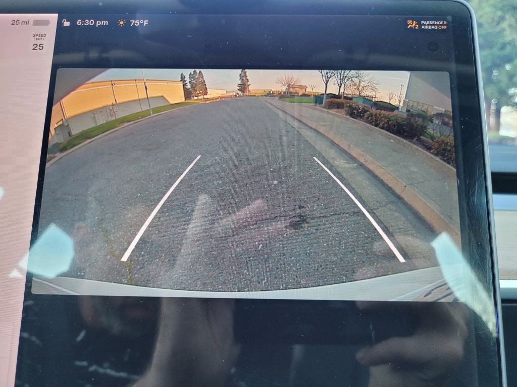 2018 Tesla Model 3 Image 17