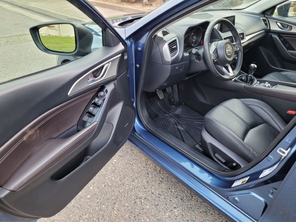 2018 Mazda Mazda3 Image 7