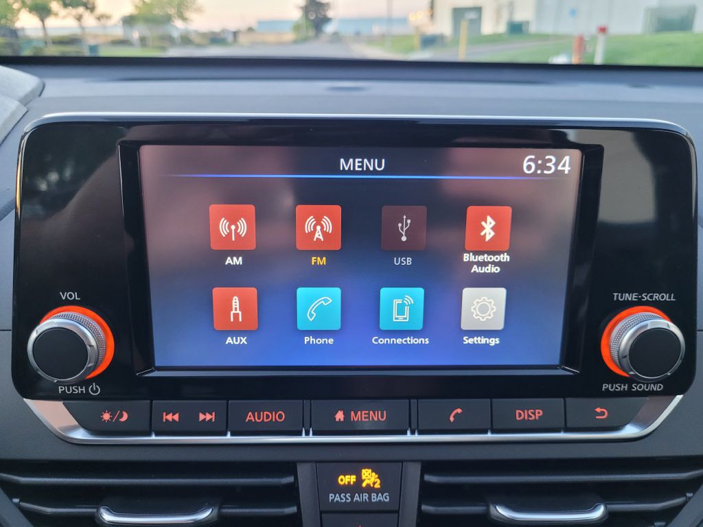 2023 Nissan Altima Image 16