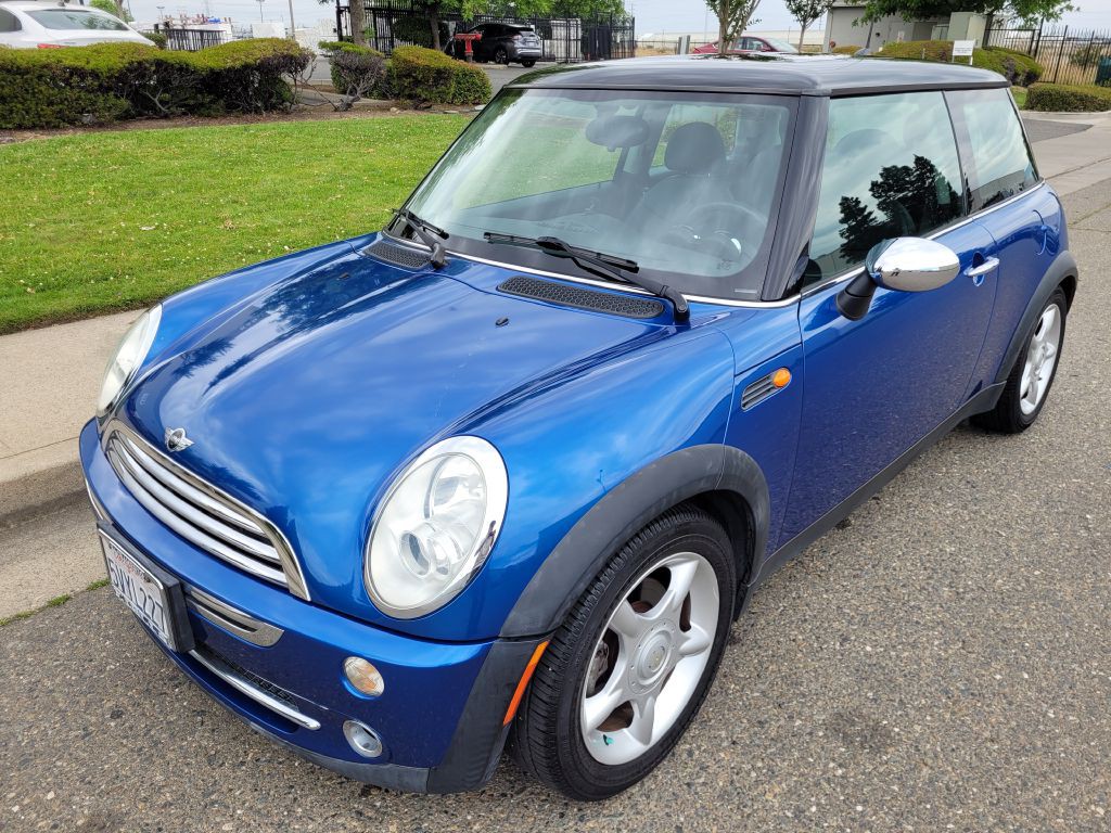 2006 MINI Cooper Image 1
