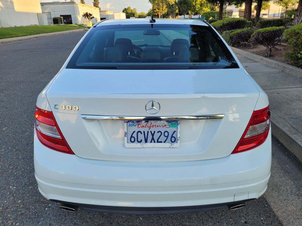 2008 Mercedes-Benz C-Class Image 6
