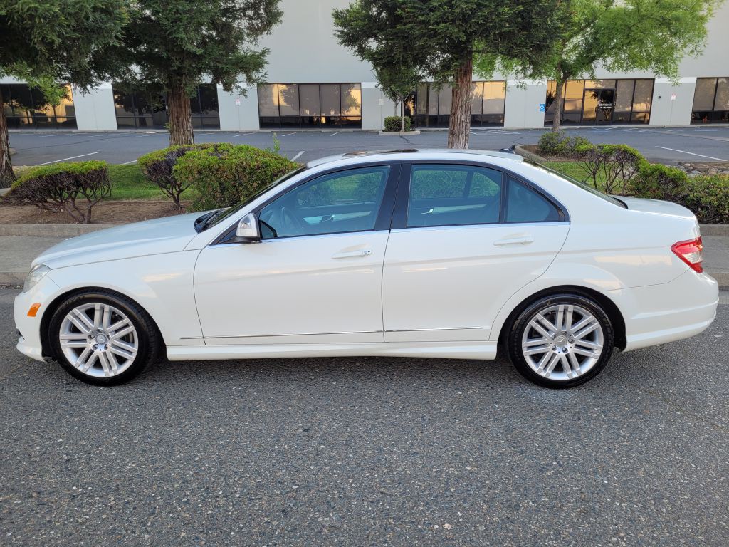 2008 Mercedes-Benz C-Class Image 8