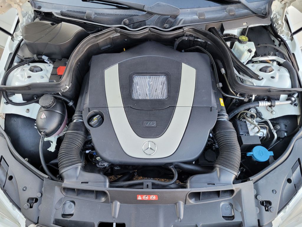 2008 Mercedes-Benz C-Class Image 15