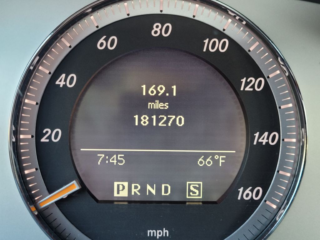2008 Mercedes-Benz C-Class Image 18