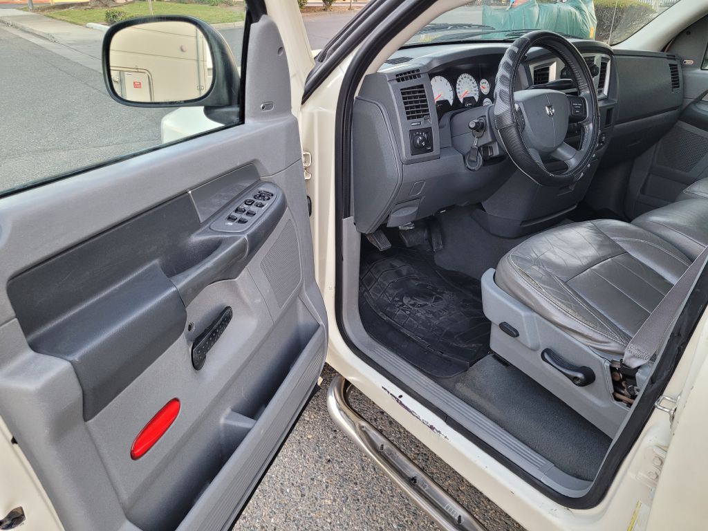 2008 Dodge Ram 1500 Image 9