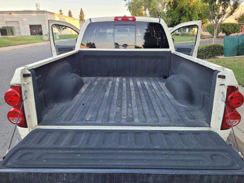2008 Dodge Ram 1500 Image 13