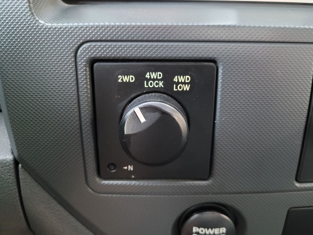2008 Dodge Ram 1500 Image 17