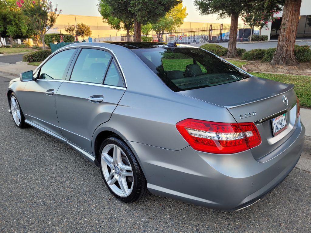 2011 Mercedes-Benz E-Class Image 7