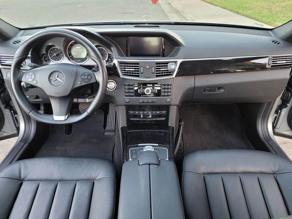 2011 Mercedes-Benz E-Class Image 12