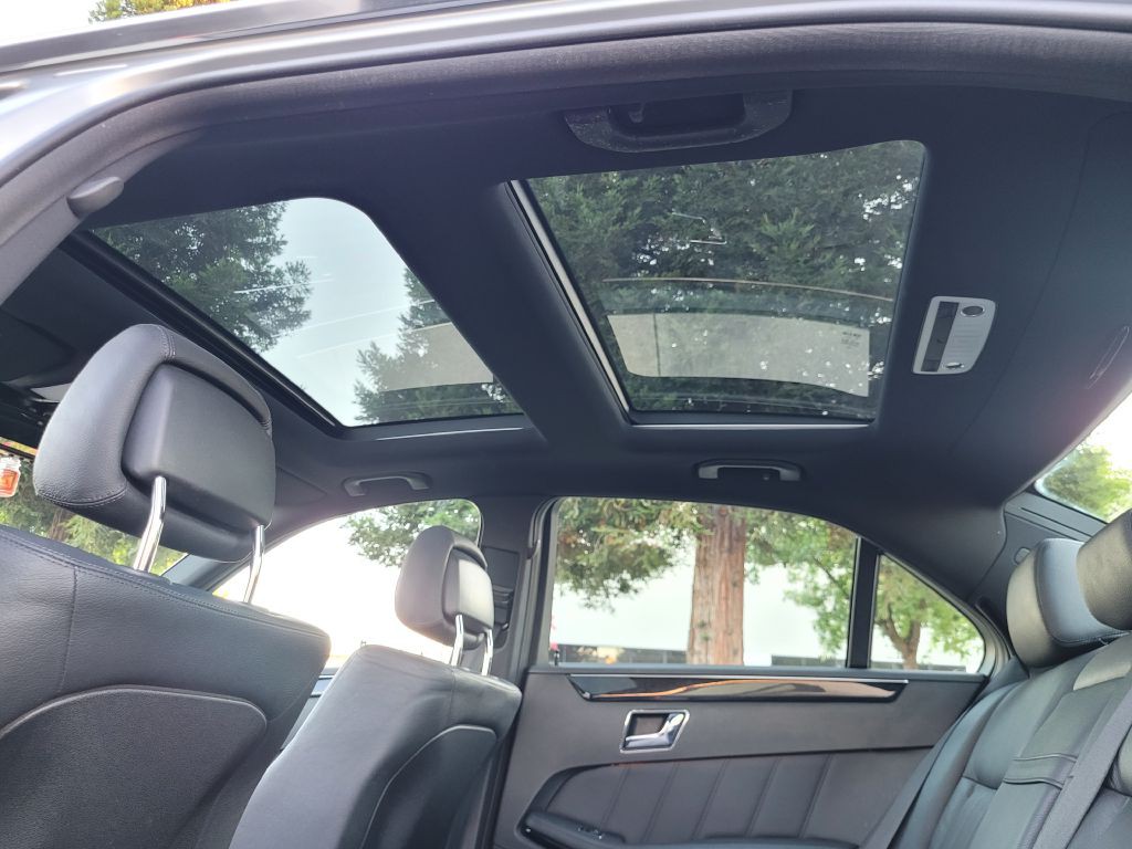 2011 Mercedes-Benz E-Class Image 13