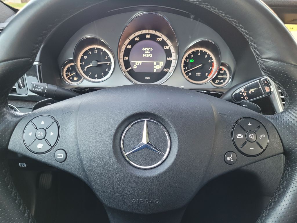 2011 Mercedes-Benz E-Class Image 19