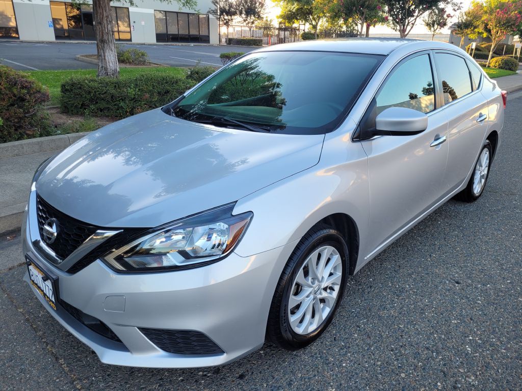 2019 Nissan Sentra Image 1